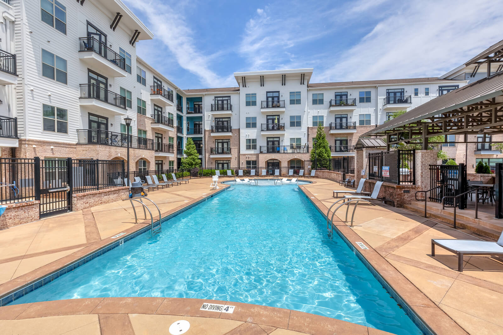 Bradford-Cary-Apartments-pool